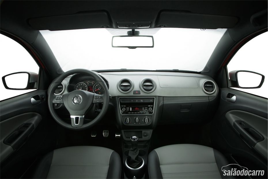 Interior da Saveiro Cross Cabine Dupla