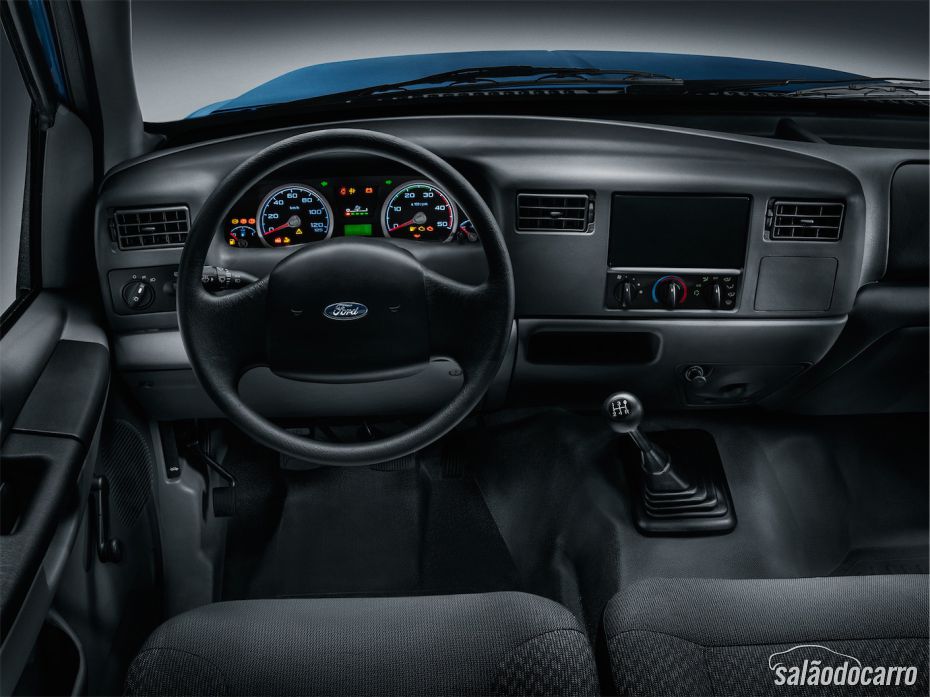 Interior da F4000