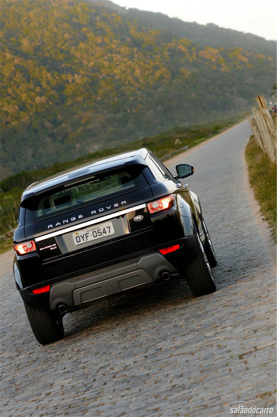 Range Rover Evoque ainda reina com seu design moderno