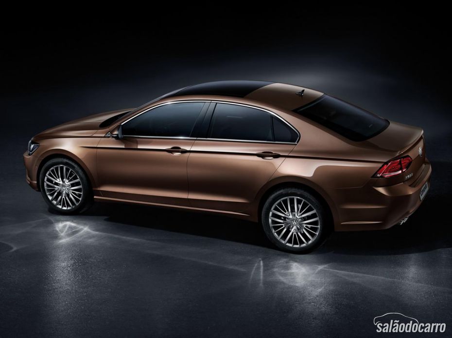 Volkswagen apresenta coupé Lamando na China 