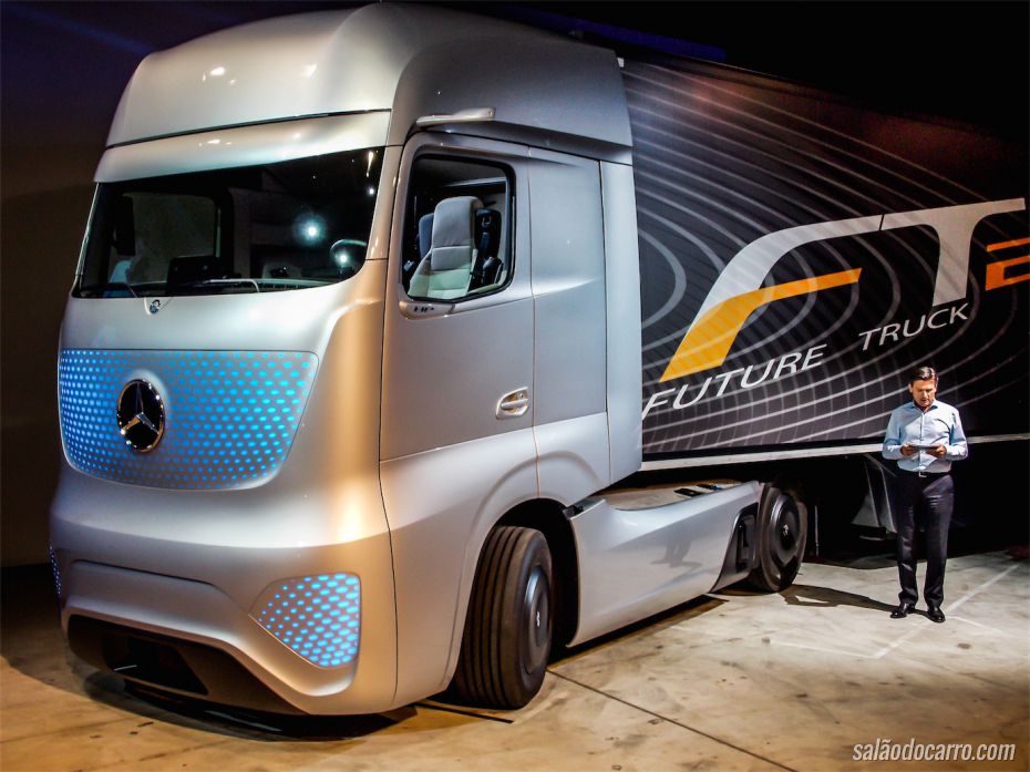 Mercedes-Benz Future Truck 2025