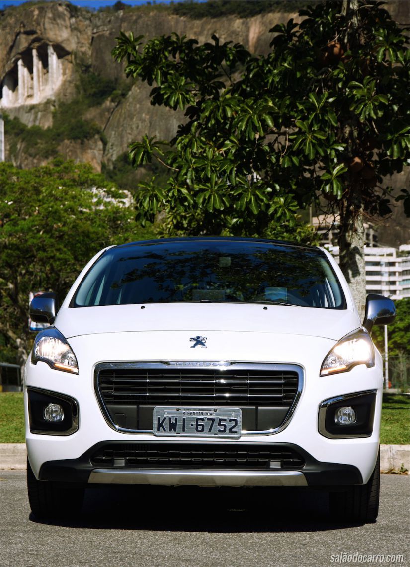 Peugeot 3008 depois do face-lift quase imperceptível