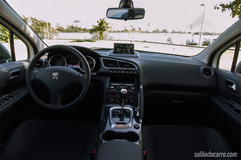 Interior do Peugeot 3008 Griffe