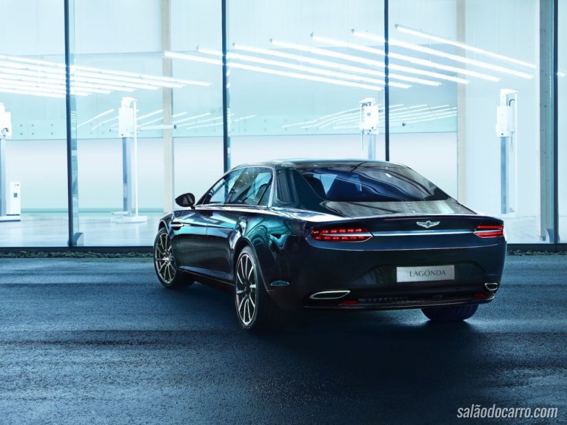Aston Martin Lagonda 2015