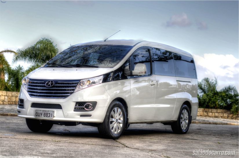 JAC T8