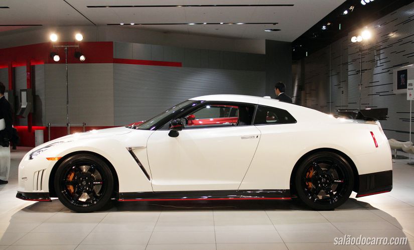 Nissan GT-R