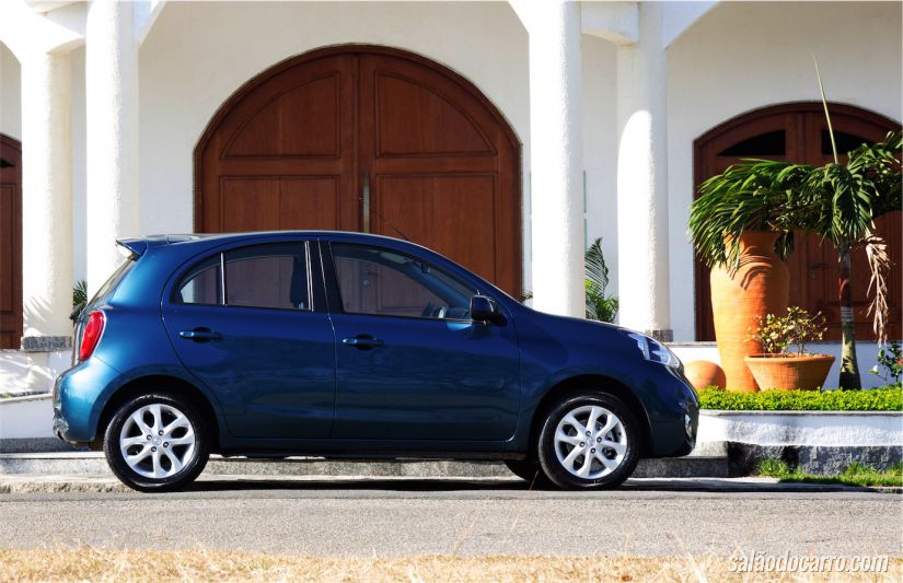 Nissan March SV 1.0