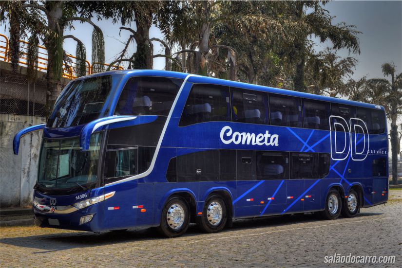 Visão do ônibus da viação Cometa