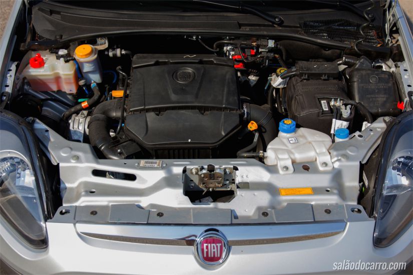 Sob o capô, um motor de 130cv