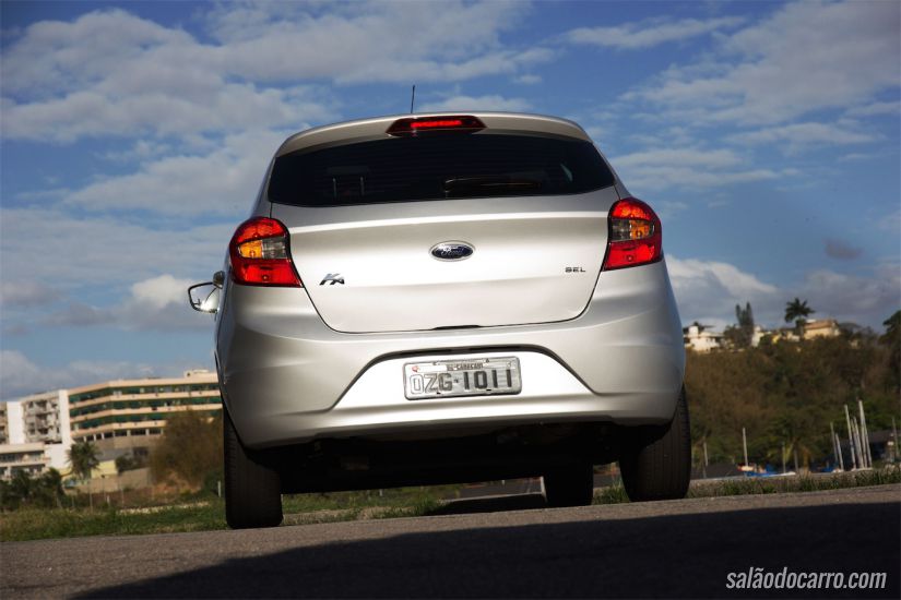 Novo hatch compacto da Ford tem desenho ousado