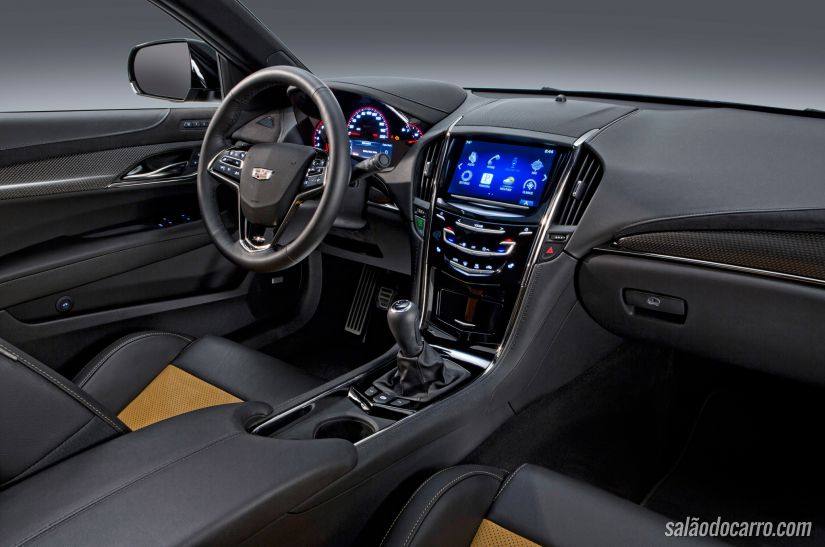 Cadillac lança ATS-V 2016
