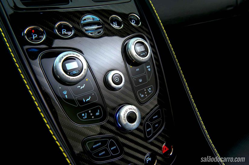 Aston Martin Works lança edições limitadas