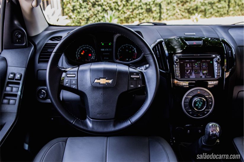 Interior da S10 2.5 Flex