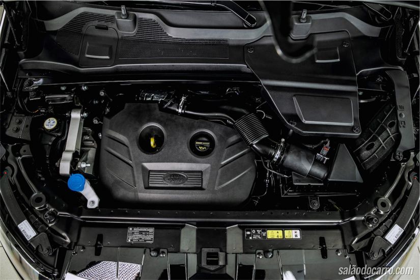 Sob o capô da nova Land Rover Discovery Sport
