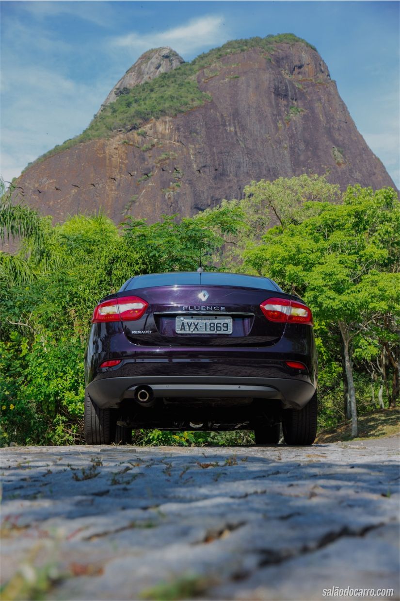 Traseira do Fluence Privilège