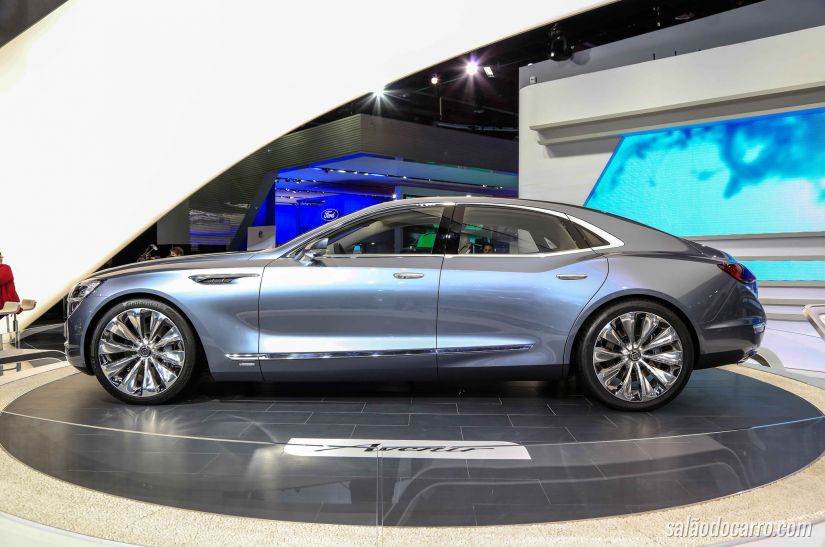 Sedan Buick Avenir é apresentado no Salão de Detroit 