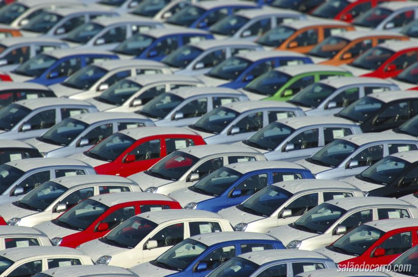 Consórcio de carros cresce 8,5% em 2014 e evita queda das vendas