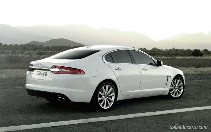 Jaguar convoca recall de 1 unidade do sedã XF