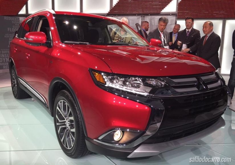 Outlander 2016 é lançado em Nova York