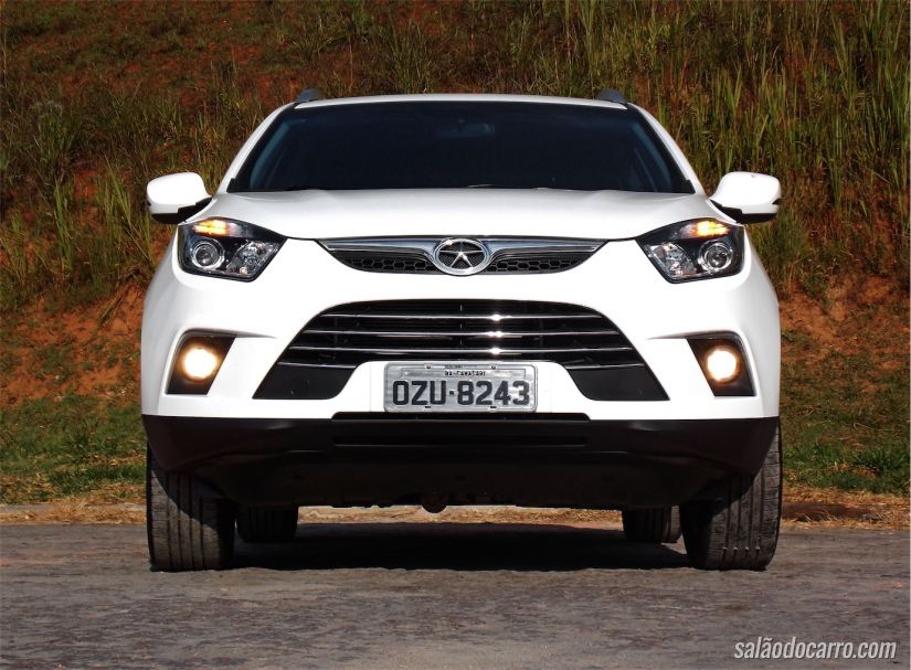 Grade dianteira do SUV não trouxe muita novidade