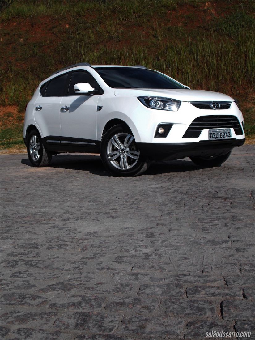 Novo JAC T6 quer ganhar fatia dos SUVs médios, com preço de SUV compacto