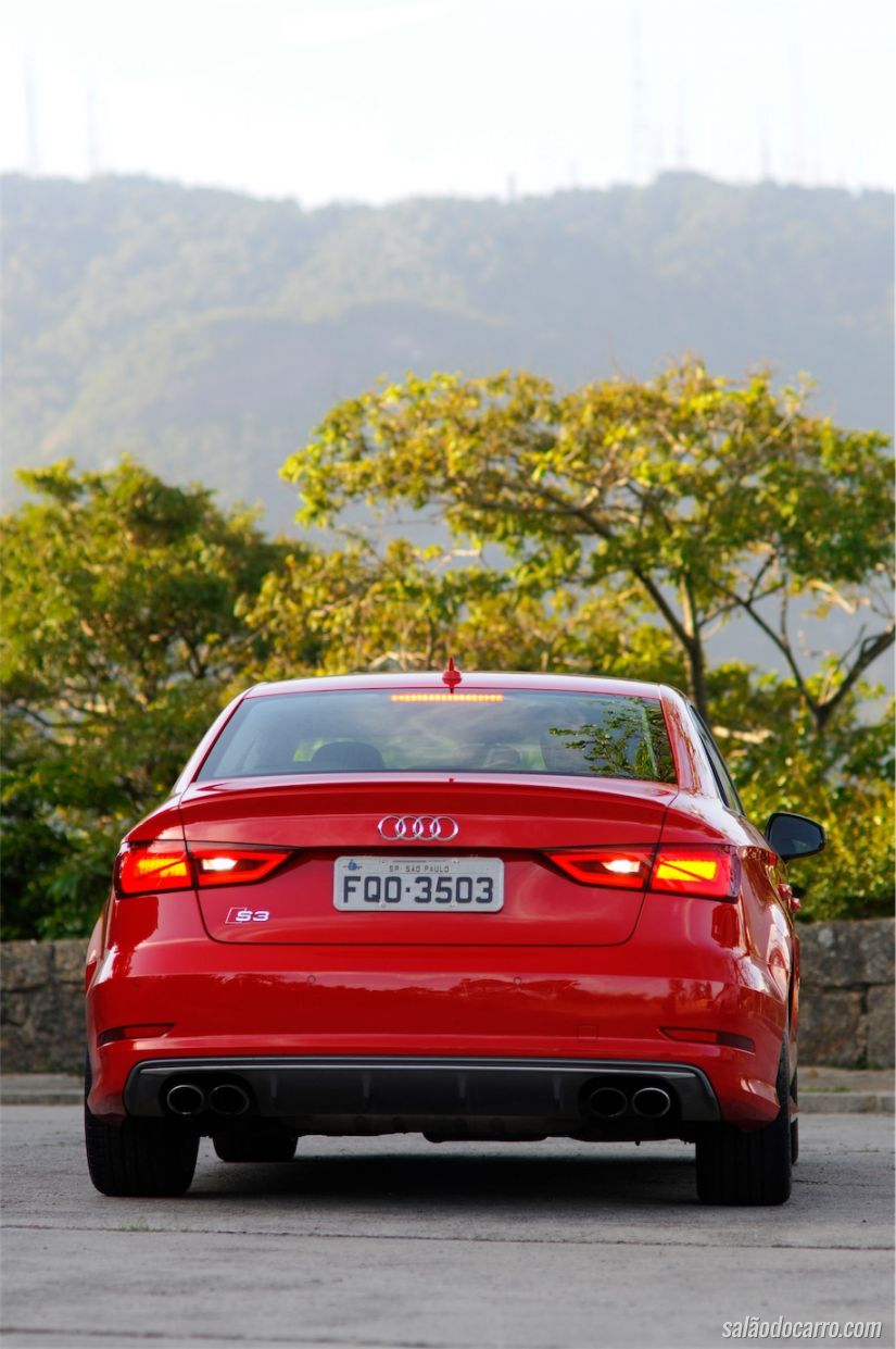 Traseira do Audi S3 Sedan