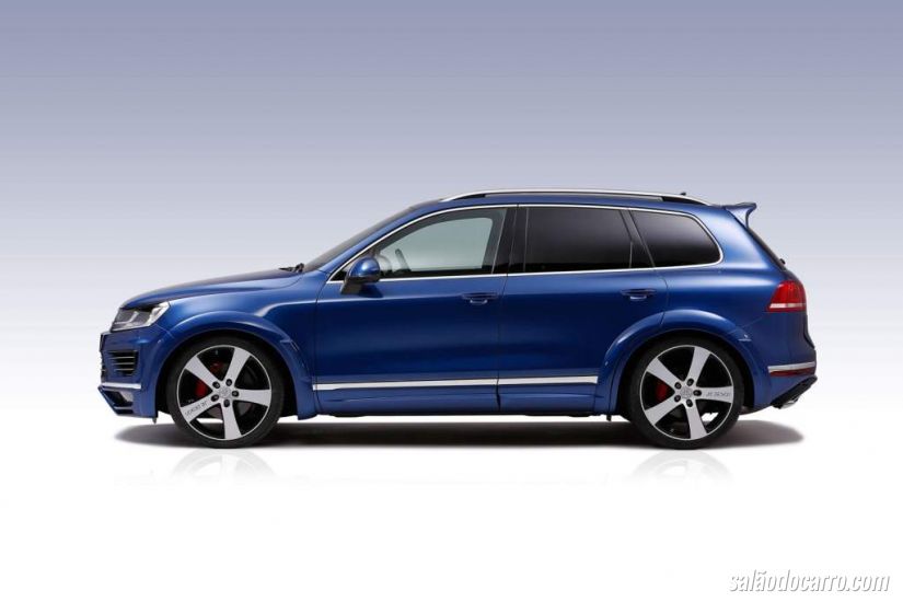 VW Touareg ganha mais esportividade e potência