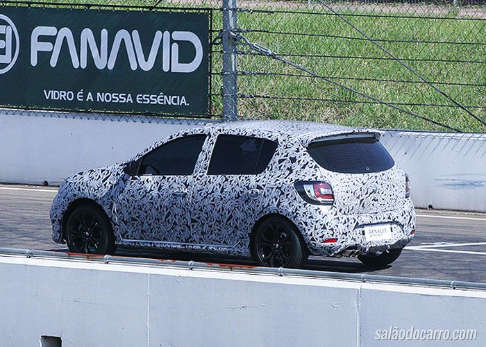 Renault confirma Sandero RS 2.0