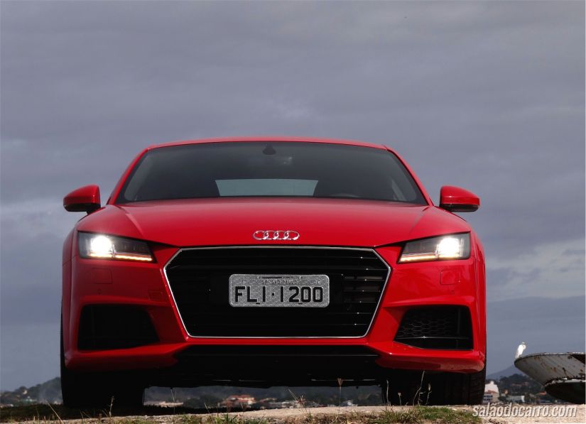 Audi TT 2015