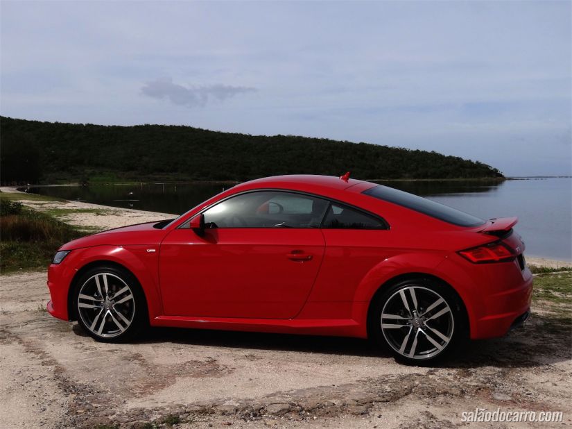 Audi TT 2015