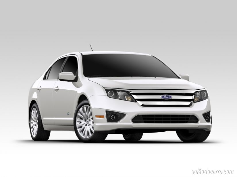 Direção elétrica obriga Ford Fusion a sofrer recall