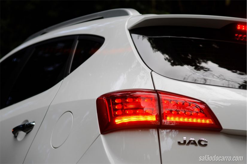 JAC T6