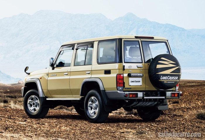 Toyota Land Cruiser Serie 70 volta à produção