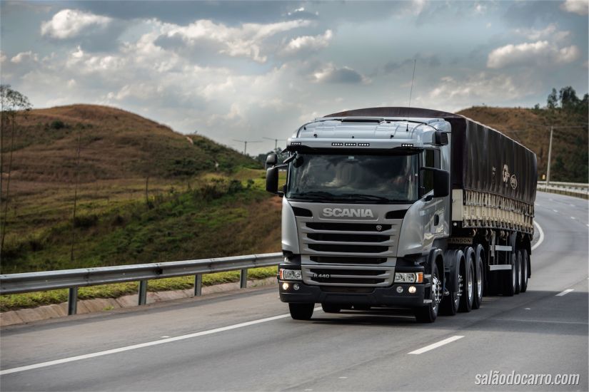 Scania 8X2 R440