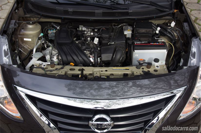 Nissan Versa 1.0 S