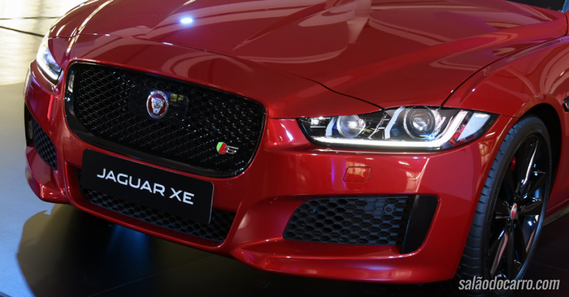 Jaguar lança XE no Brasil