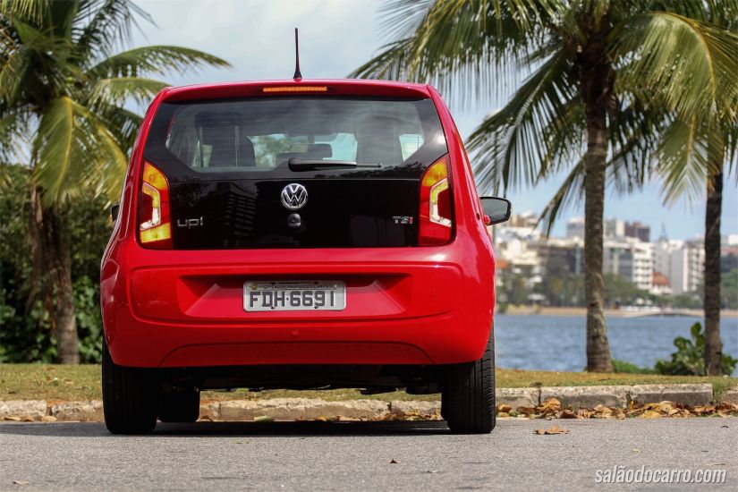 Volkswagen Red up! TSI