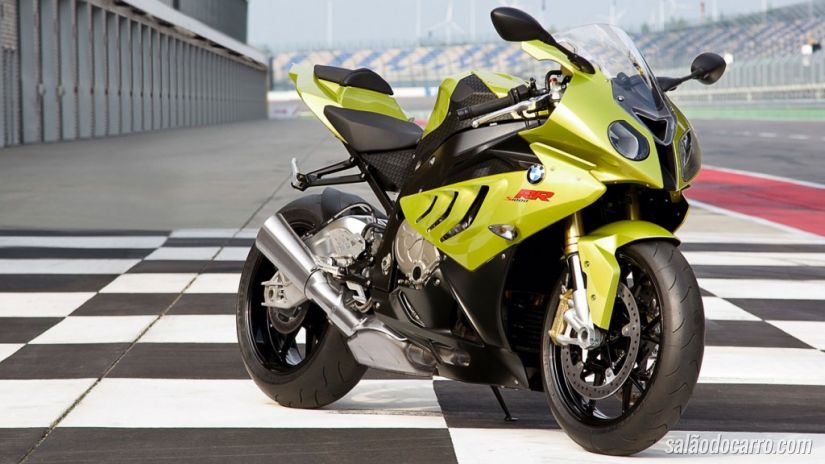 BMW S 1000RR ganha produção no Brasil