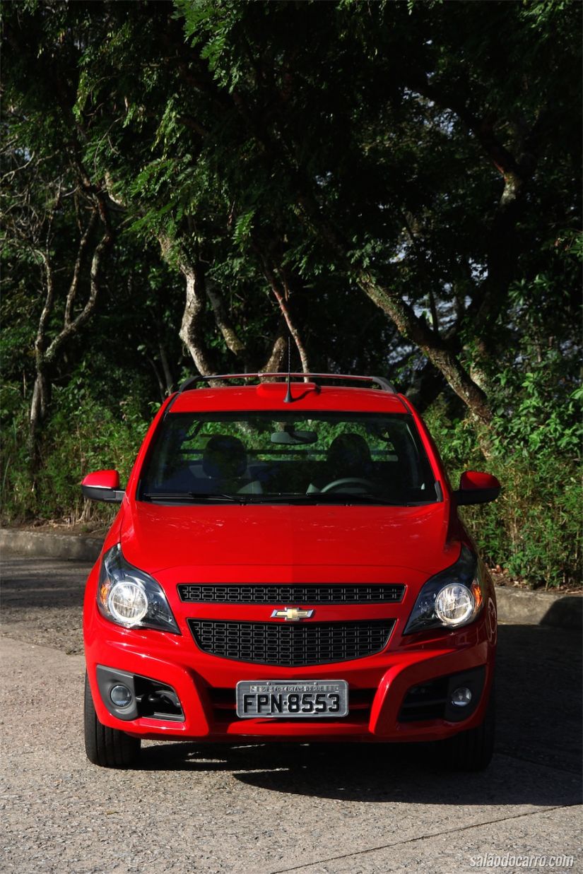 Chevrolet Montana Sport