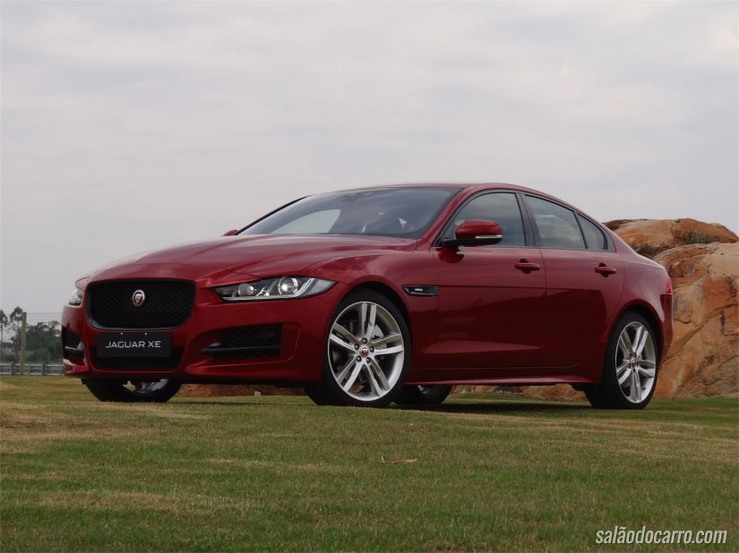 Jaguar XE