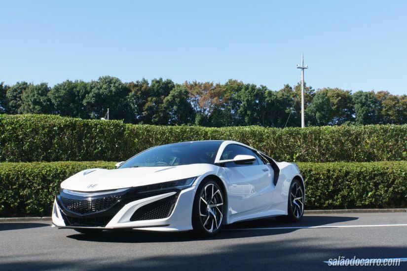 Honda apresenta NSX 