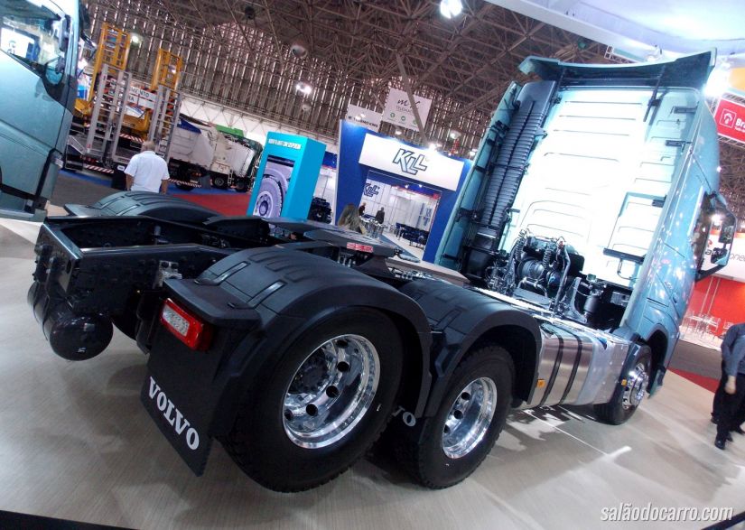 Volvo FH 6x4
