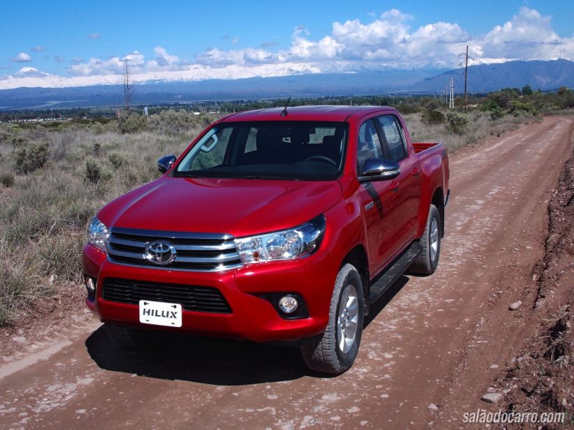 Nova Toyota Hilux SRV