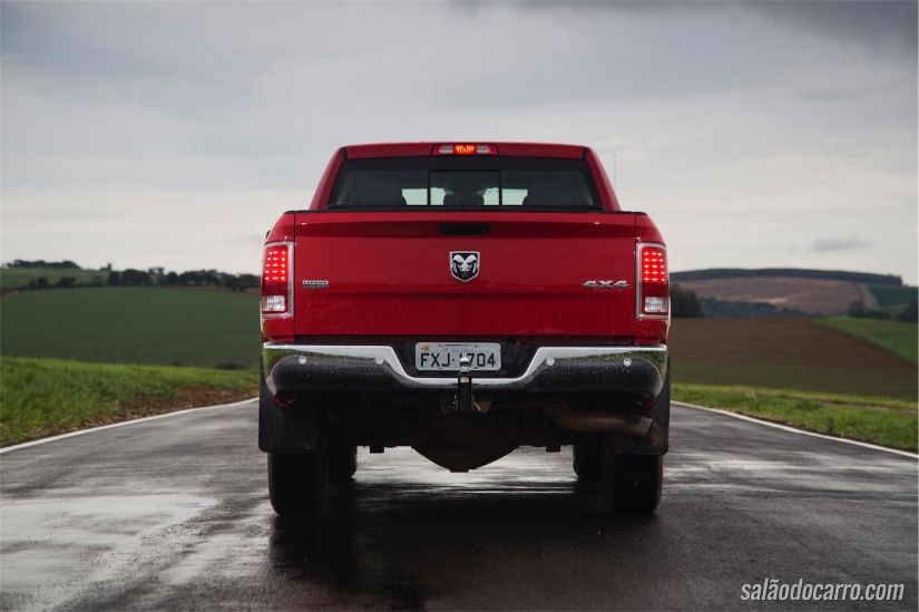 Nova Dodge RAM 2500