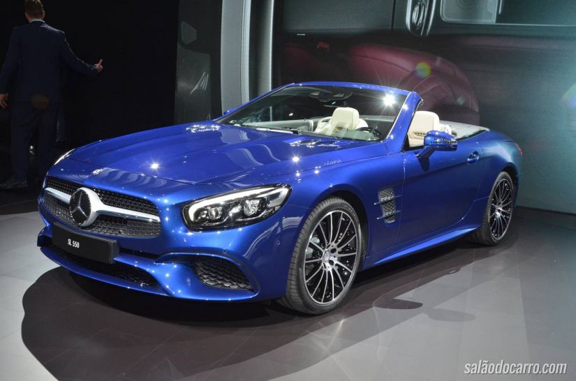 Mercedes SL ganha reestilização 
