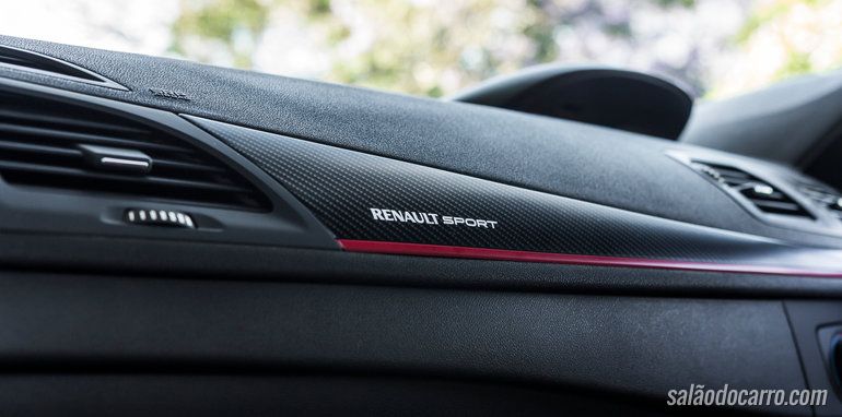 Renault Megane RS ganhará motor menor