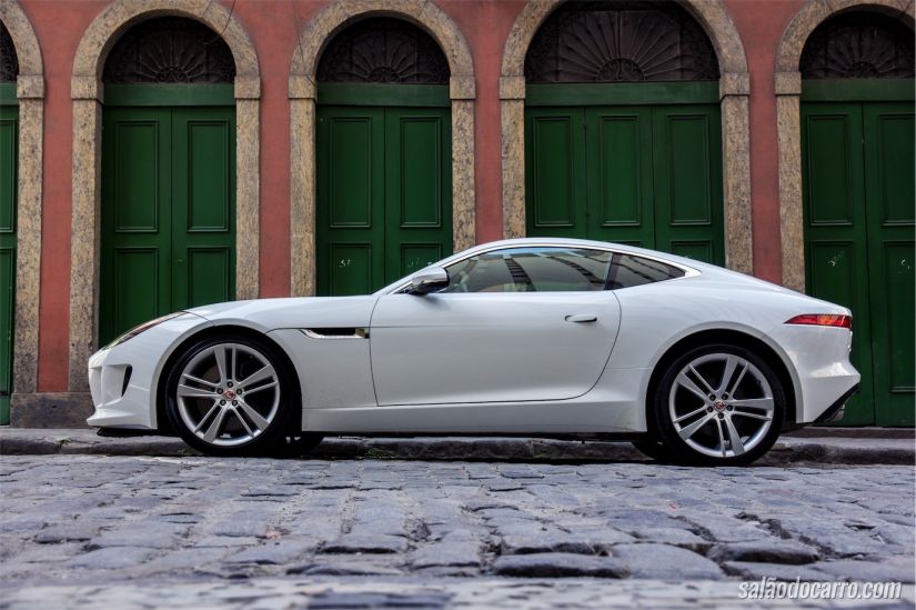 Jaguar F-Type S cupê