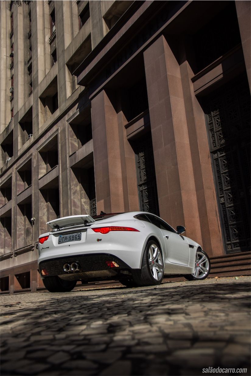 Jaguar F-Type S cupê