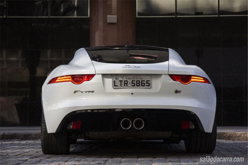 Jaguar F-Type S cupê