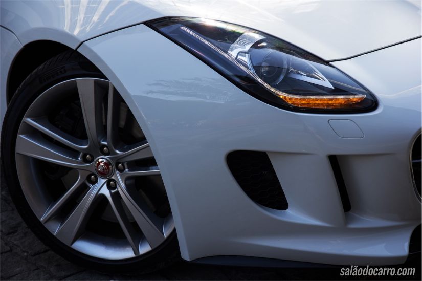 Jaguar F-Type S cupê